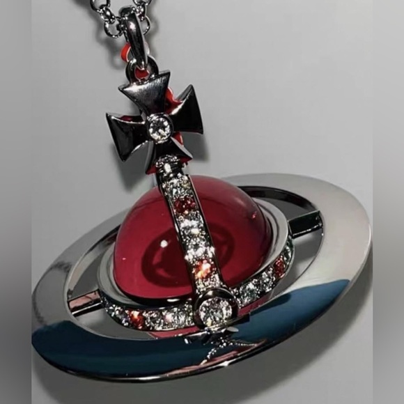 Cute Repurposed Vivienne westwood Red Crystal saturn Gun metal pendant necklace - Picture 4 of 4